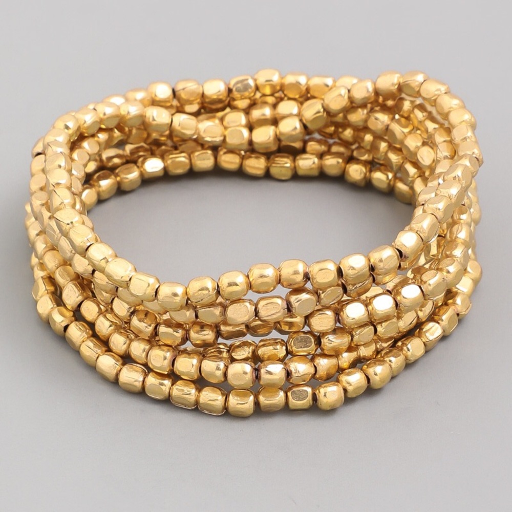 Gold bead bracelet